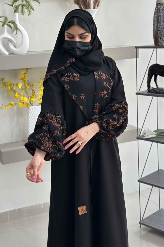 “Elegant Abaya with Gathered Collar & Sleeves and Brown Embroidered Details”